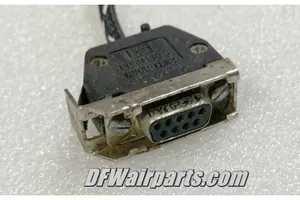 H09f20JVLO, Mooney Aircraft 9 pin AMP Avionics D-Sub Connector Plug
